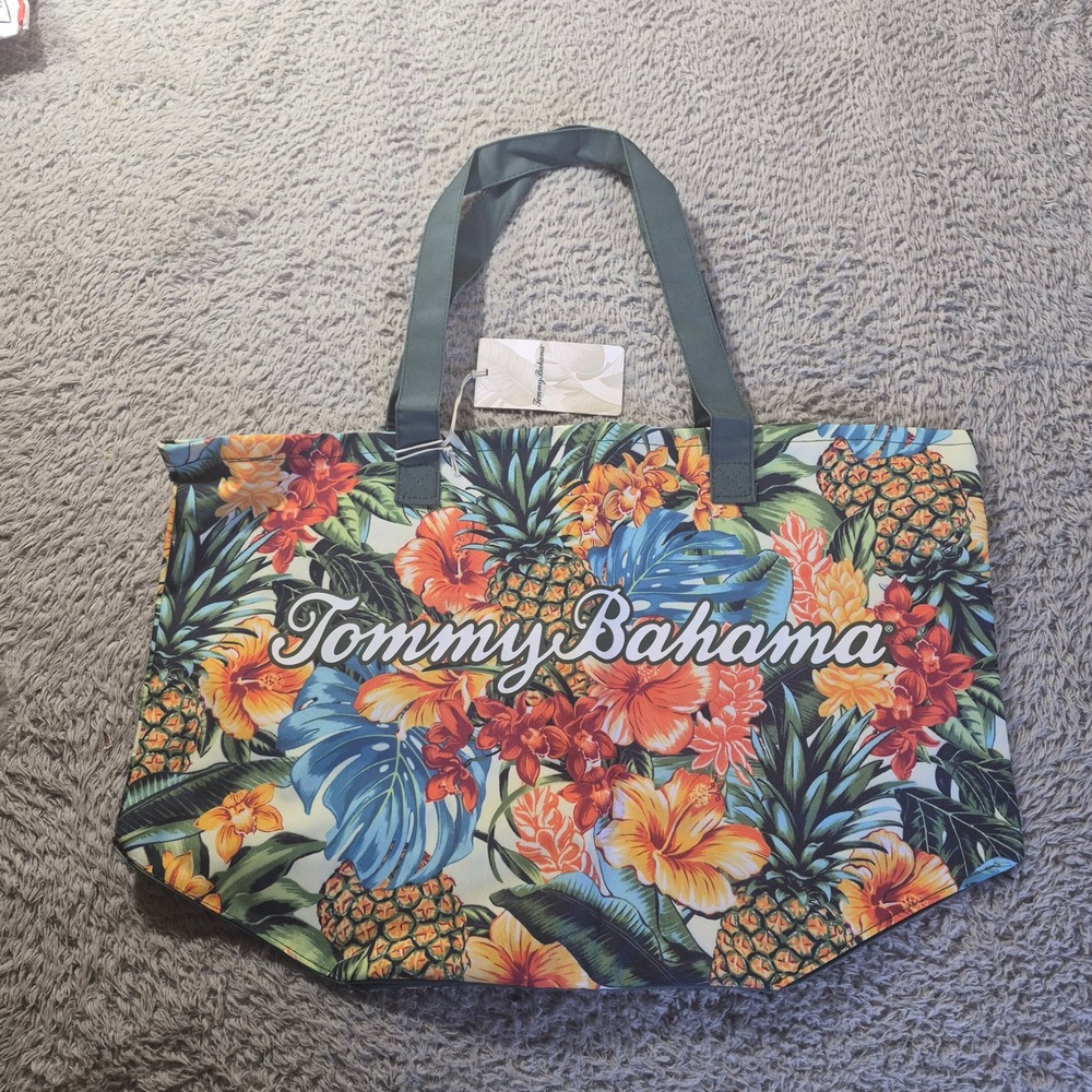 Tommy Bahama Pineapple Blooms Tote WH768490 Tropical Green Canvas Beach Bag NWT - Picture 3 of 7